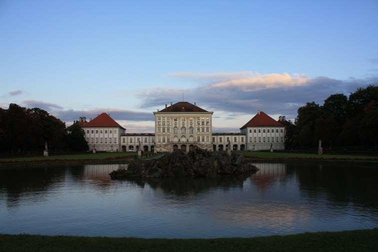 Laimer Hof Am Schloss Nymphenburg Munich Exterior photo